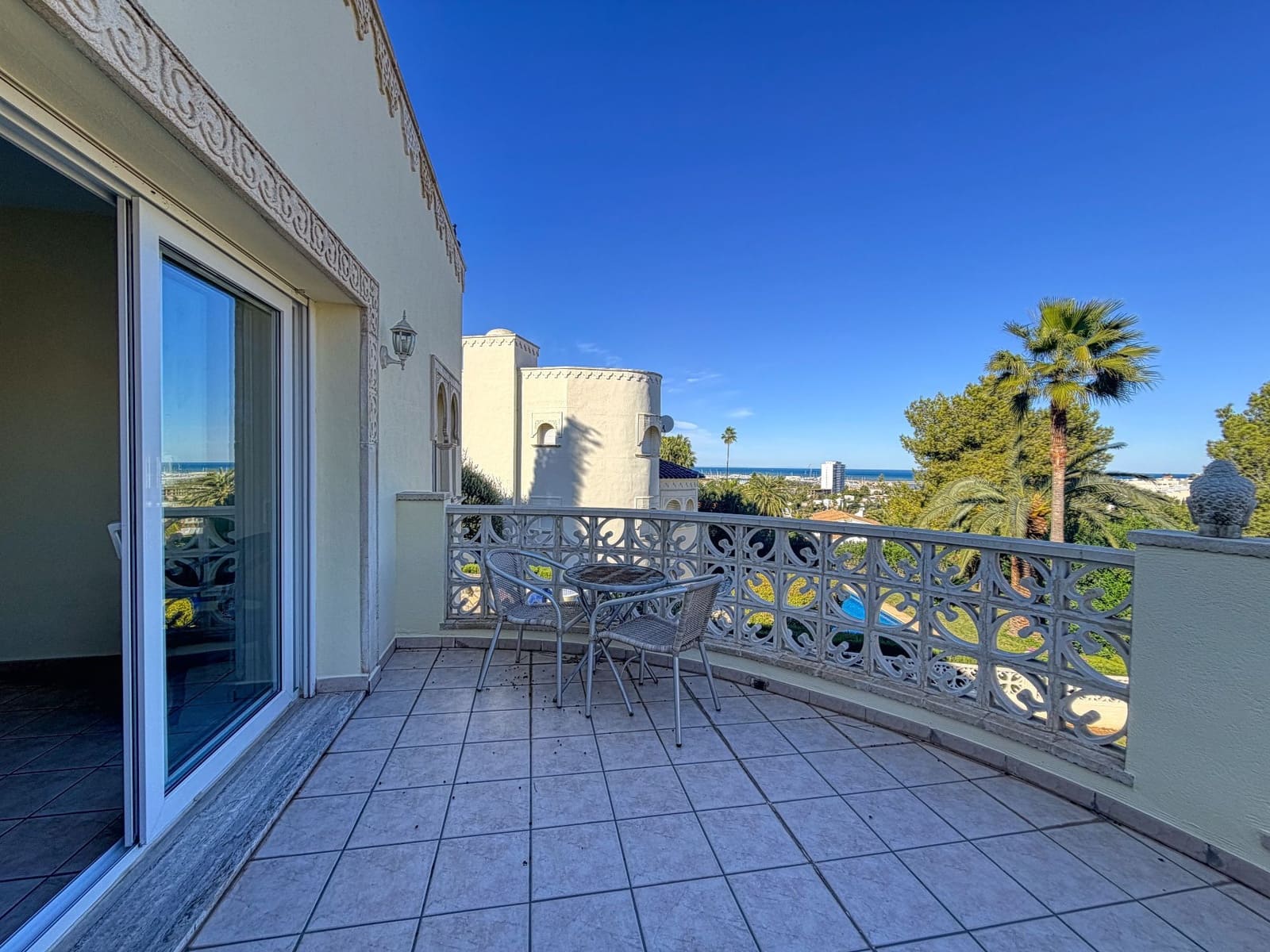 3 chambre Villa/Maison à vendre à Denia avec piscine garage - 725 000 € (Ref: 9918863)