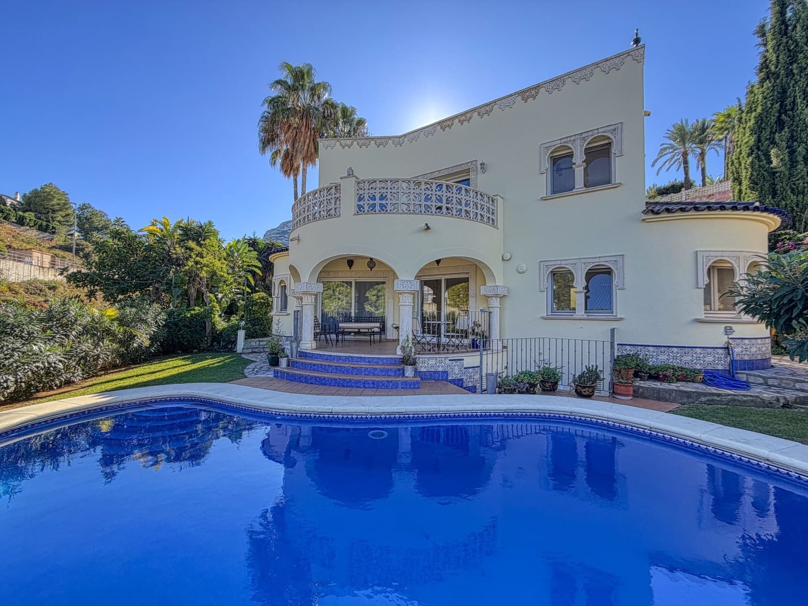 3 chambre Villa/Maison à vendre à Denia avec piscine garage - 725 000 € (Ref: 9918863)