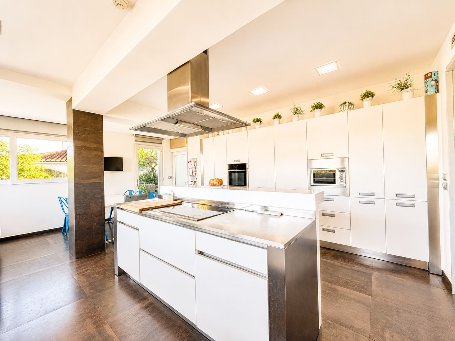 4 Zimmer Villa zu verkaufen in Denia mit Pool Garage - 1.350.000 € (Ref: 9918864)