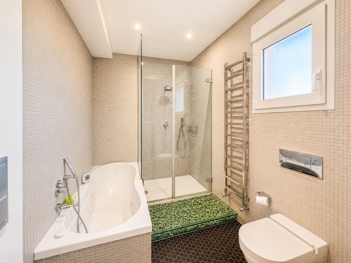4 Zimmer Villa zu verkaufen in Denia mit Pool Garage - 1.350.000 € (Ref: 9918864)