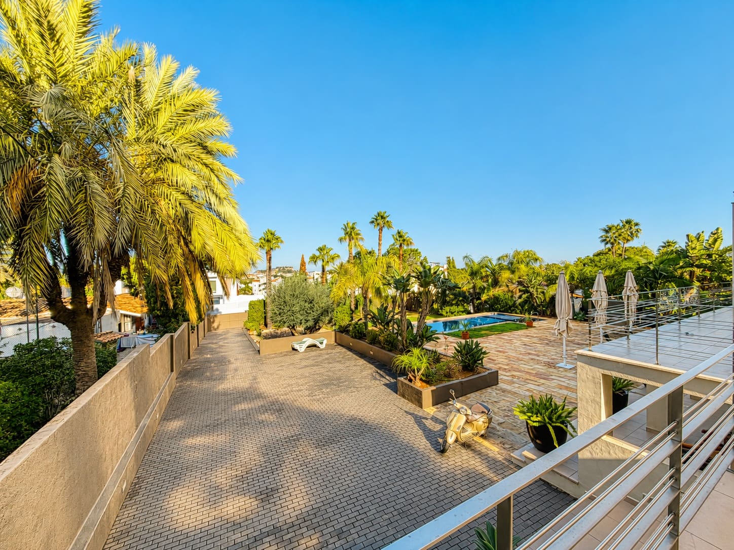 4 Zimmer Villa zu verkaufen in Denia mit Pool Garage - 1.350.000 € (Ref: 9918864)