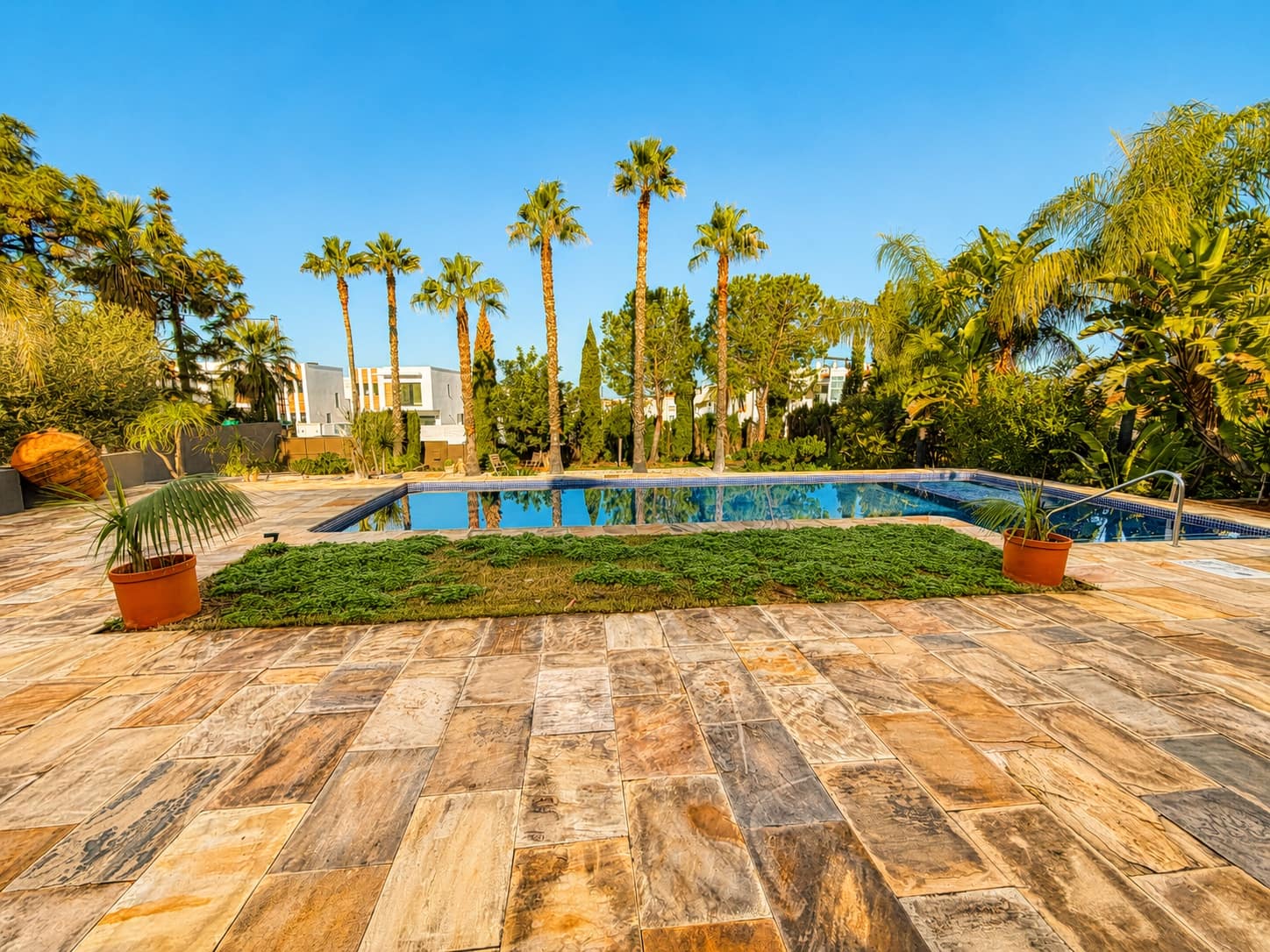4 Zimmer Villa zu verkaufen in Denia mit Pool Garage - 1.350.000 € (Ref: 9918864)