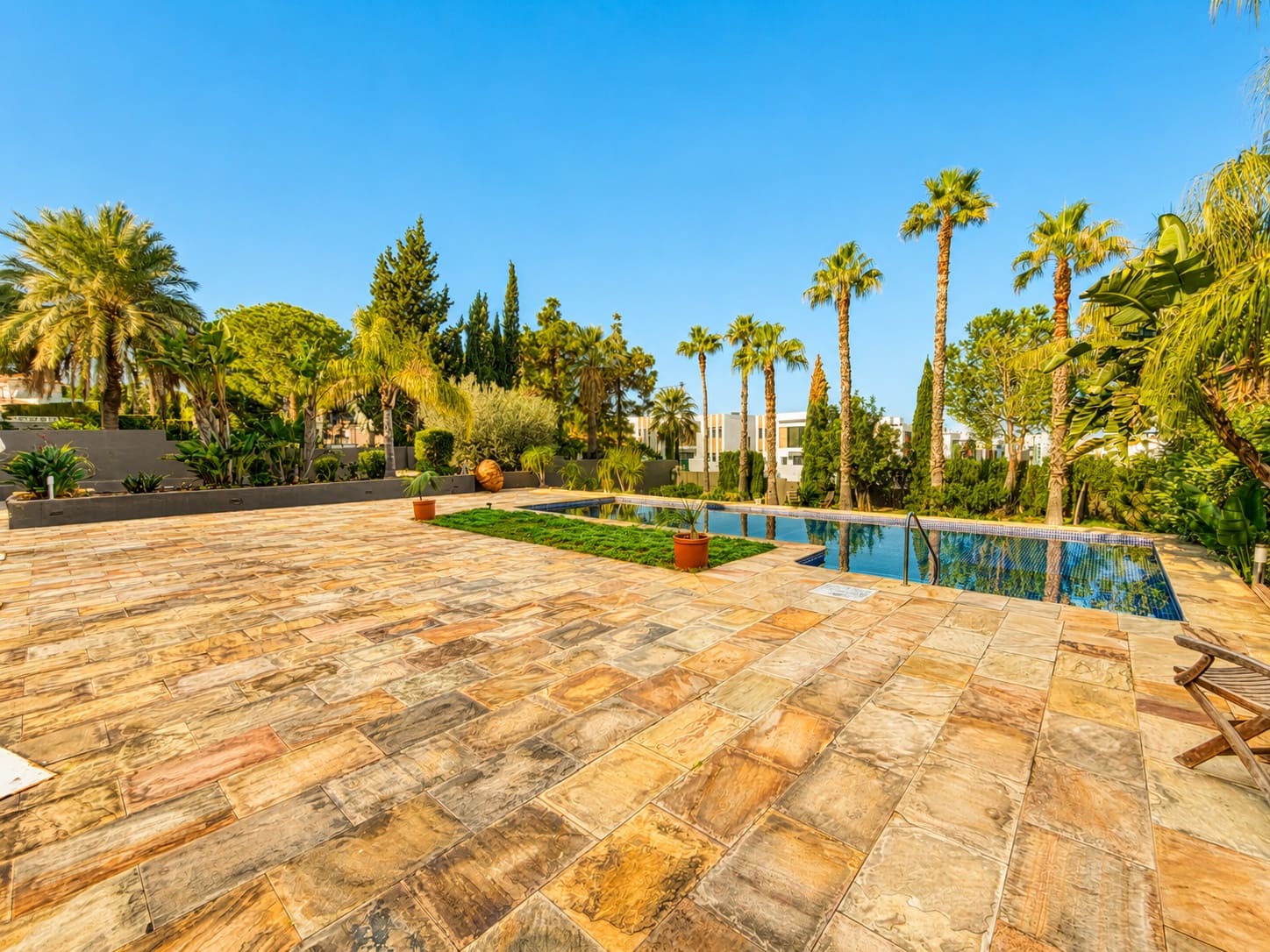 4 Zimmer Villa zu verkaufen in Denia mit Pool Garage - 1.350.000 € (Ref: 9918864)