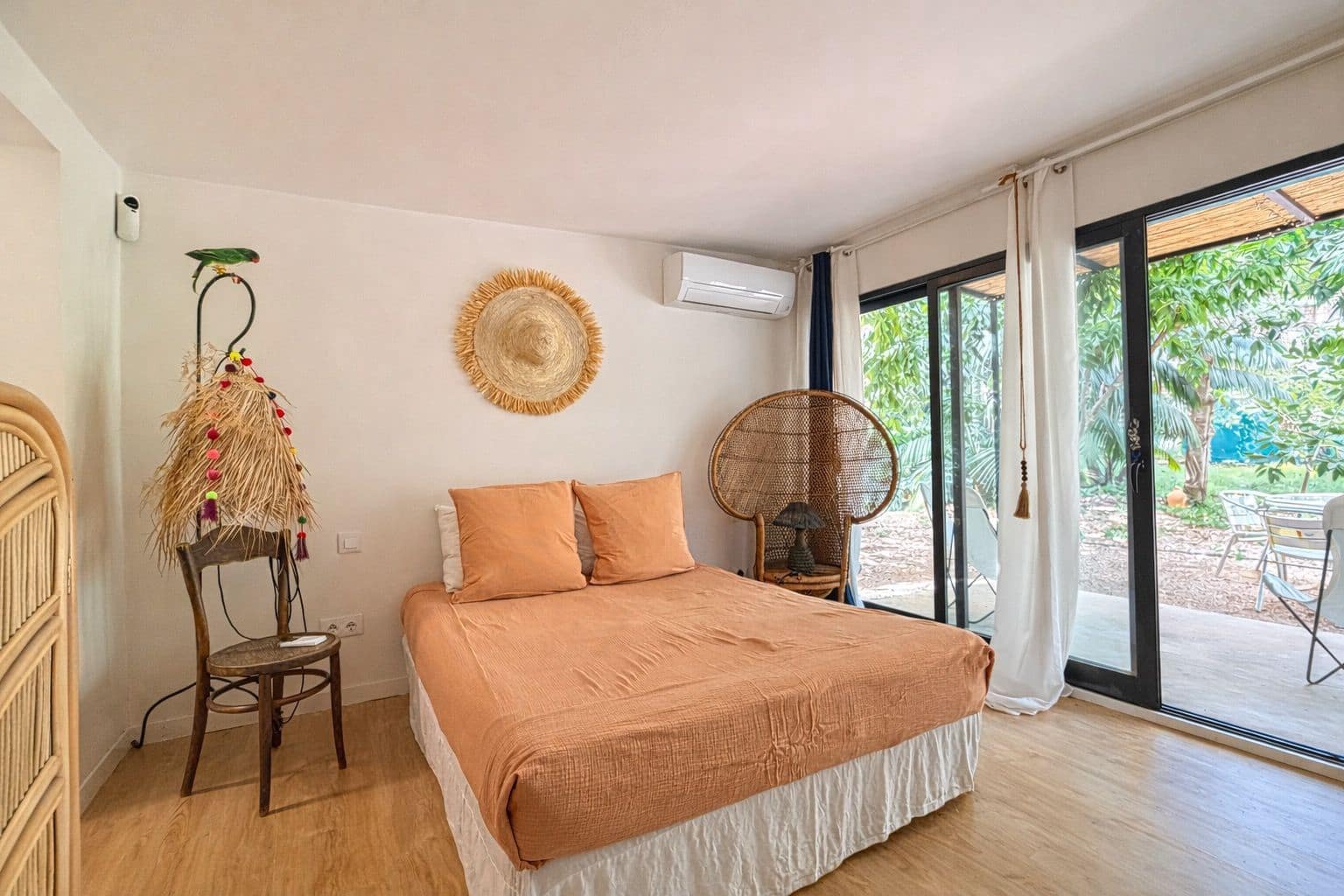 11 bedroom Villa for sale in Sagra with pool garage - € 1,950,000 (Ref: 9918866)