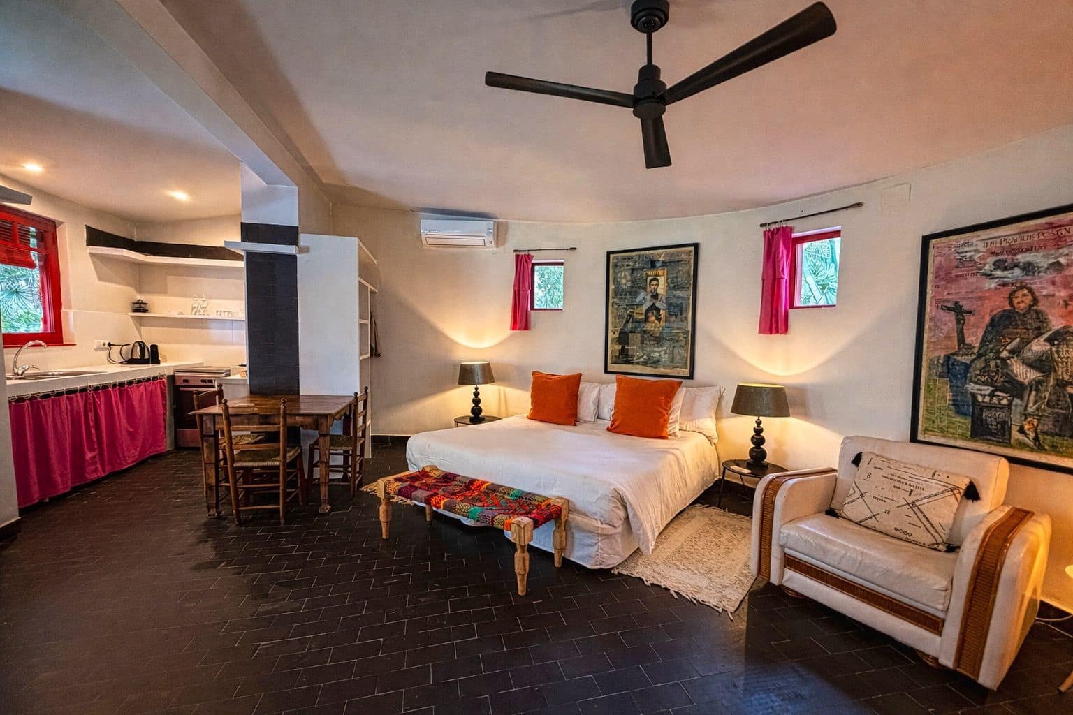 11 bedroom Villa for sale in Sagra with pool garage - € 1,950,000 (Ref: 9918866)