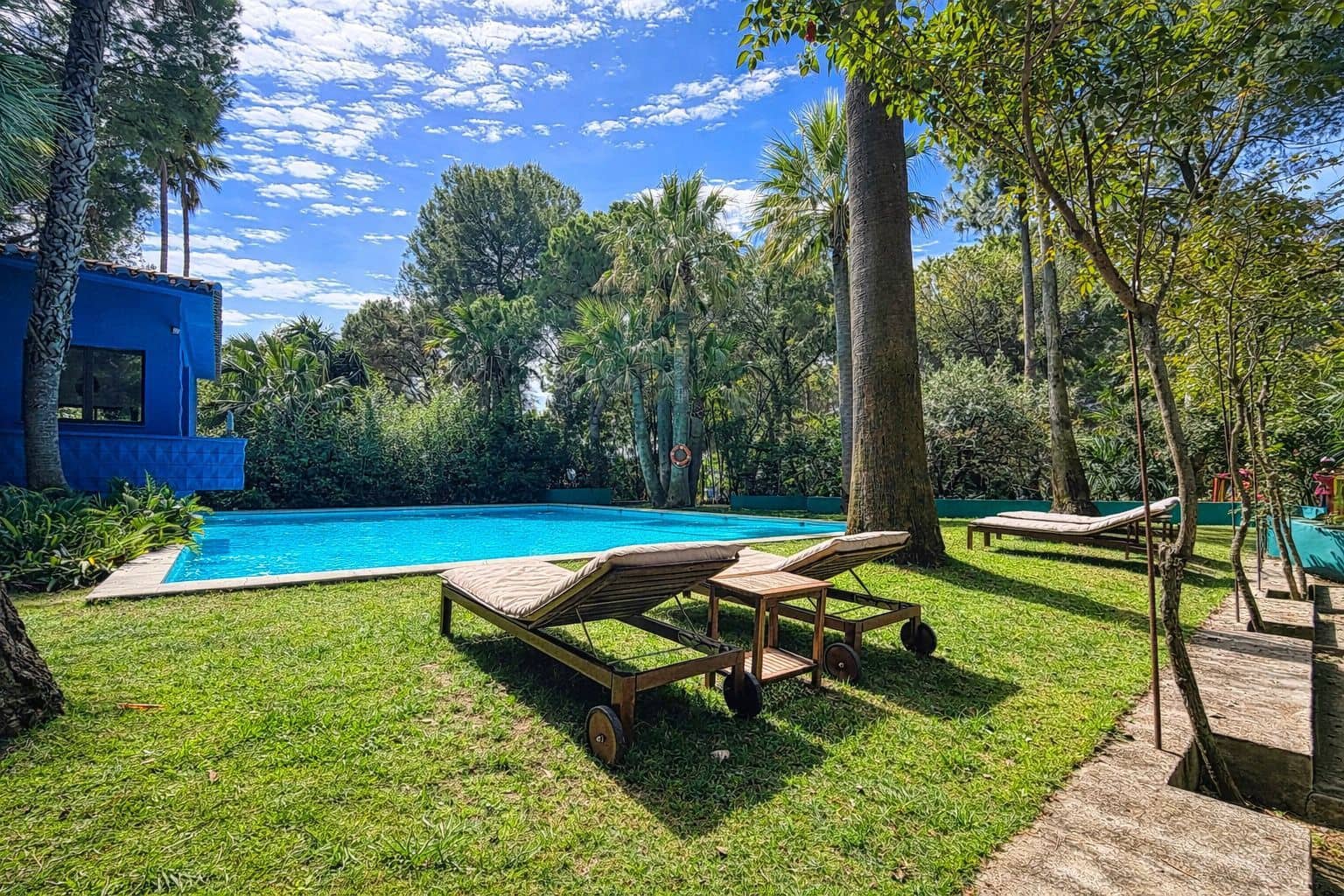 11 bedroom Villa for sale in Sagra with pool garage - € 1,950,000 (Ref: 9918866)