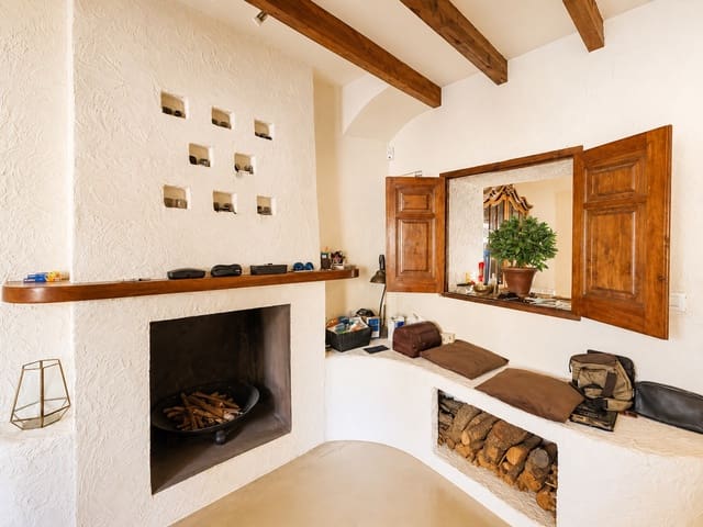 4 soveværelse Villa til salg i Javea / Xàbia med swimmingpool garage - € 750.000 (Ref: 9919785)