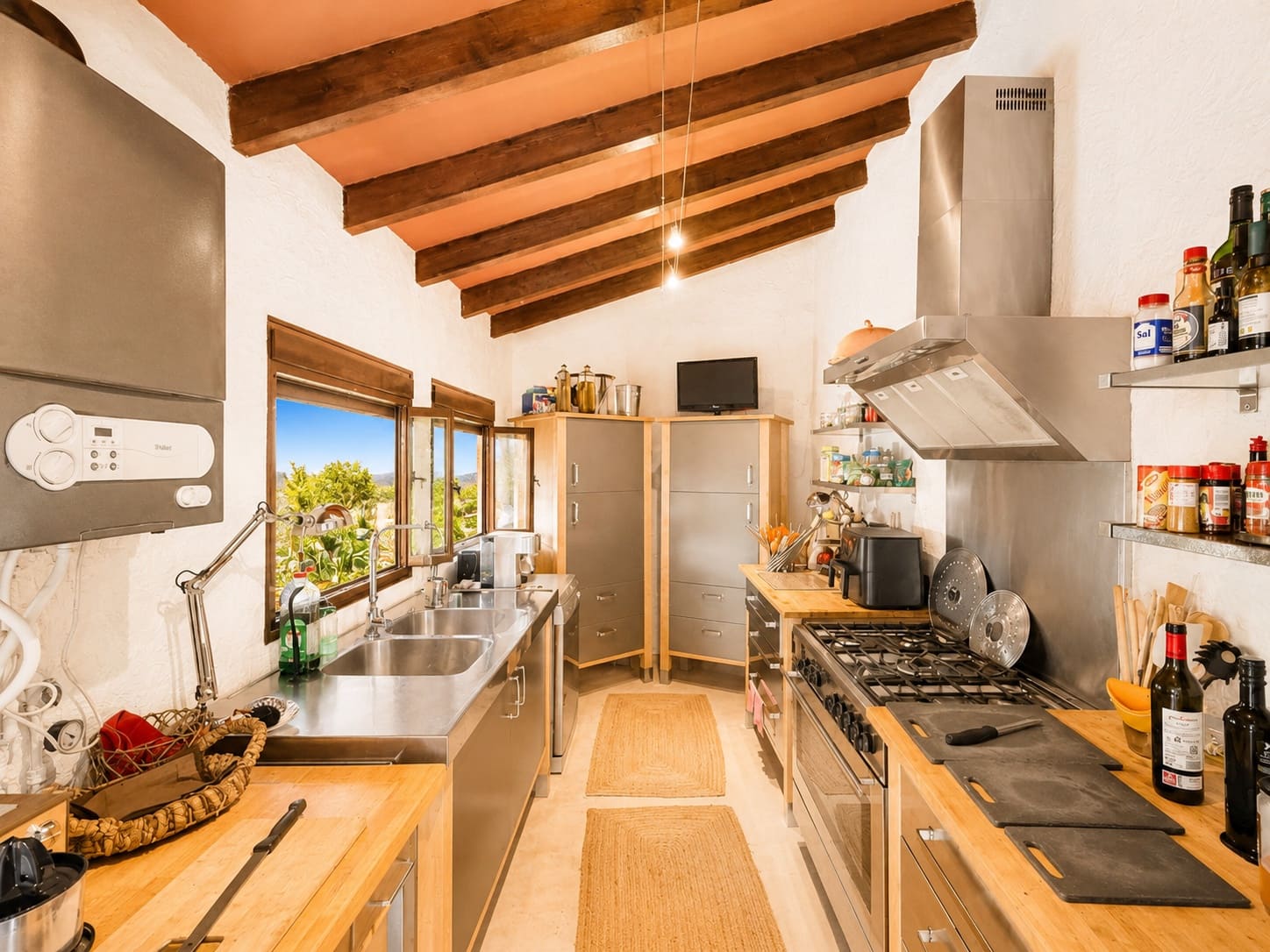 4 soveværelse Villa til salg i Javea / Xabia med swimmingpool garage - € 750.000 (Ref: 9919785)