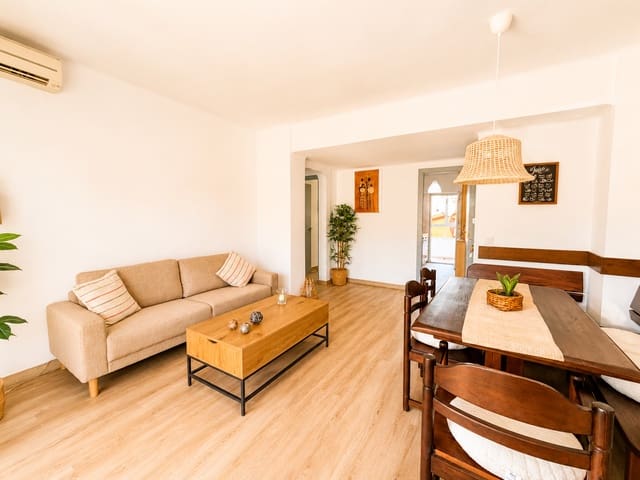 2 soverom Leilighet til salgs i Dénia med garasje - € 249 000 (Ref: 9935573)