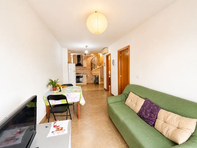 2 soverom Leilighet til leie i Beniarbeig - € 750 (Ref: 9986423)
