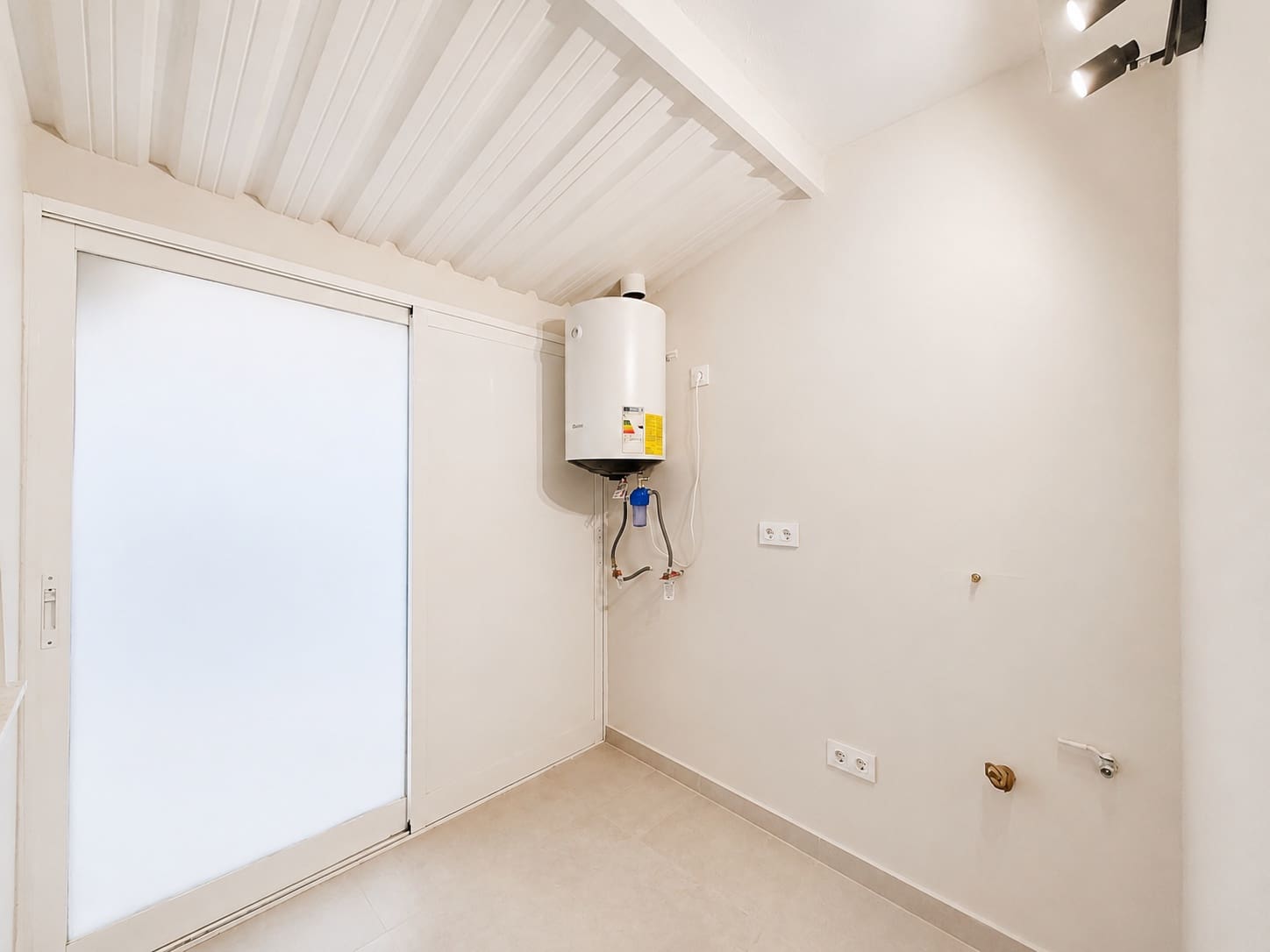 3 slaapkamer Flat te koop in Denia - € 299.000 (Ref: 9996681)
