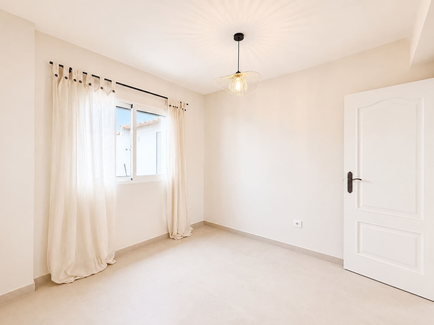 3 slaapkamer Flat te koop in Denia - € 299.000 (Ref: 9996681)