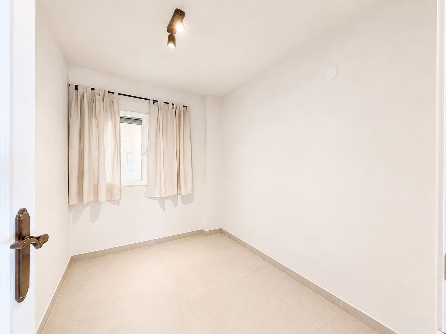 3 slaapkamer Flat te koop in Denia - € 299.000 (Ref: 9996681)