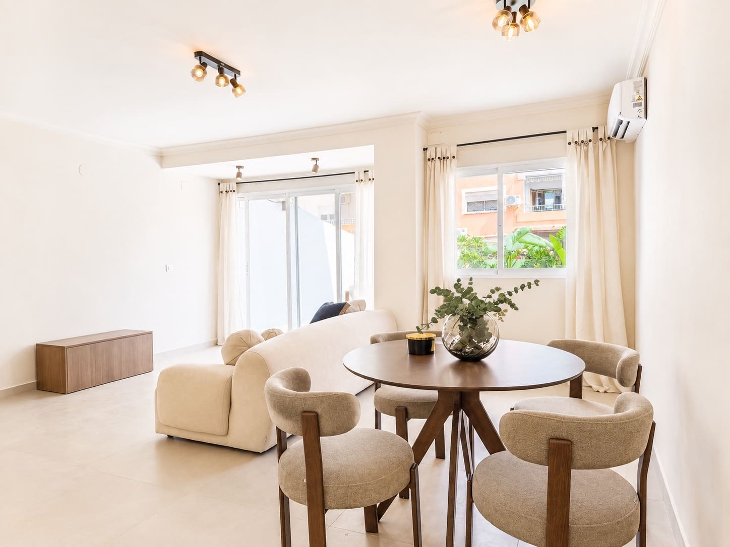 3 slaapkamer Flat te koop in Denia - € 299.000 (Ref: 9996681)
