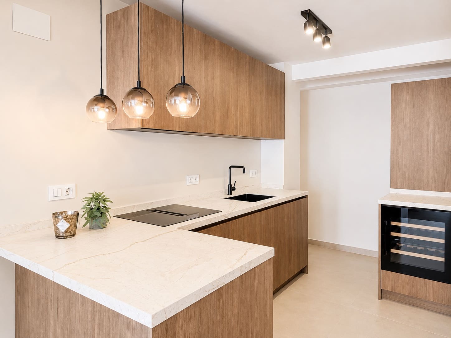 3 slaapkamer Flat te koop in Denia - € 299.000 (Ref: 9996681)