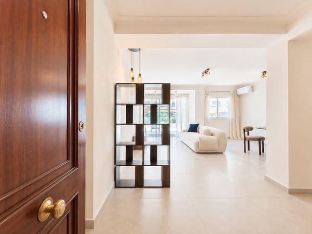 3 slaapkamer Flat te koop in Dénia - € 299.000 (Ref: 9996681)