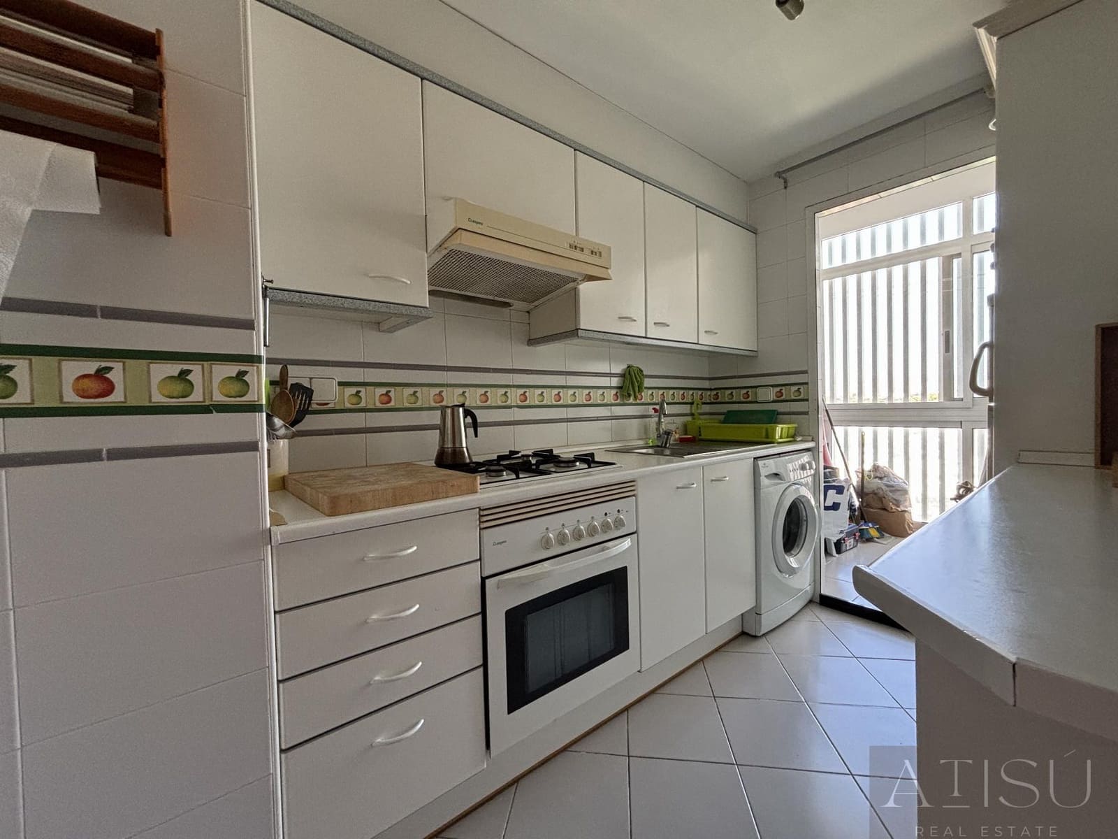 3 quarto Apartamento para arrendar em El Campello com piscina garagem - 1 200 € (Ref: 10016827)
