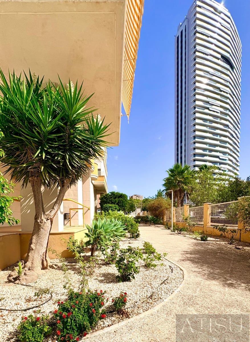 3 makuuhuone Kattohuoneisto myytävänä paikassa Benidorm mukana uima-altaan 
autotalli - 720 000 € (Ref: 10016828)