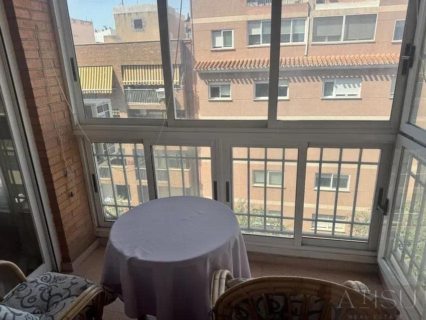 3 sypialnia Mieszkanie na sprzedaż w Miasto Alicante / Alacant z garażem - 295 000 € (Ref: 10024902)