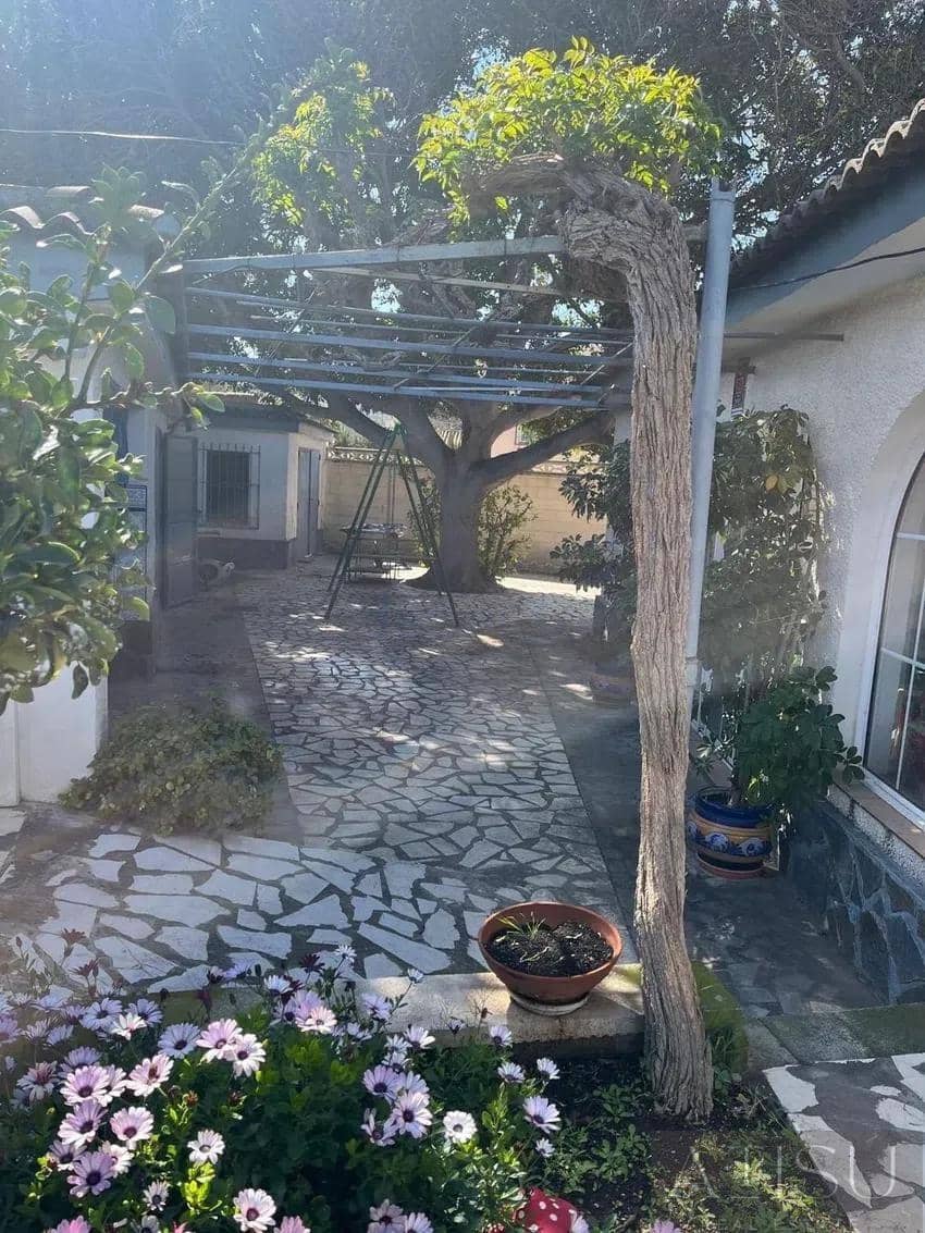 4 chambre Villa/Maison à vendre à El Campello avec piscine garage - 370 000 € (Ref: 10033251)
