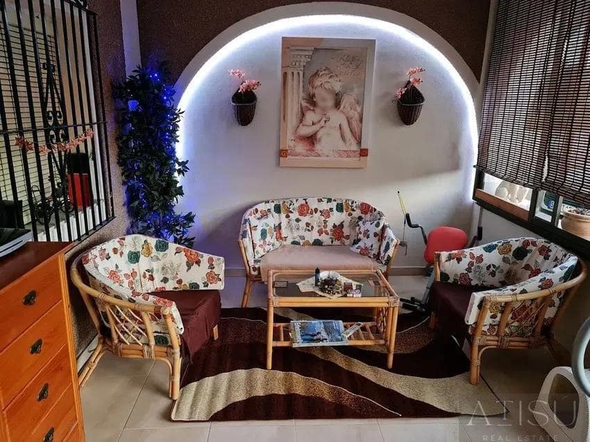 3 sovrum Villa till salu i El Campello med pool garage - 345 000 € (Ref: 10033252)