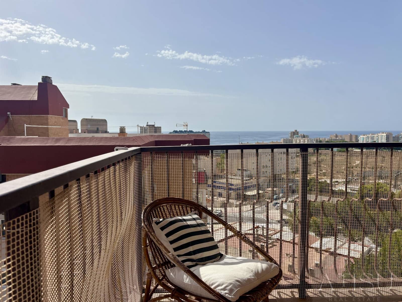 3 quarto Apartamento para venda em El Campello com piscina garagem - 370 000 € (Ref: 10042215)