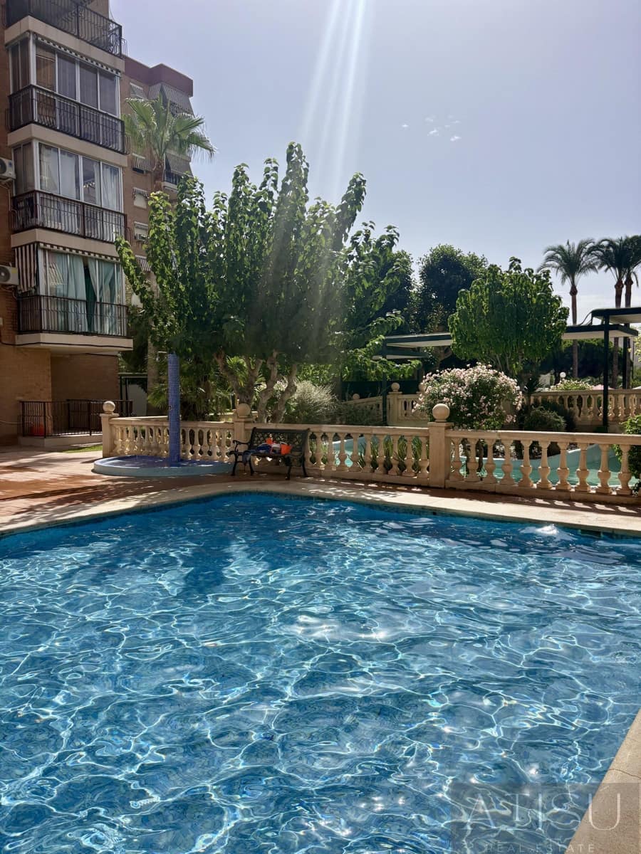 3 quarto Apartamento para venda em El Campello com piscina garagem - 370 000 € (Ref: 10042215)