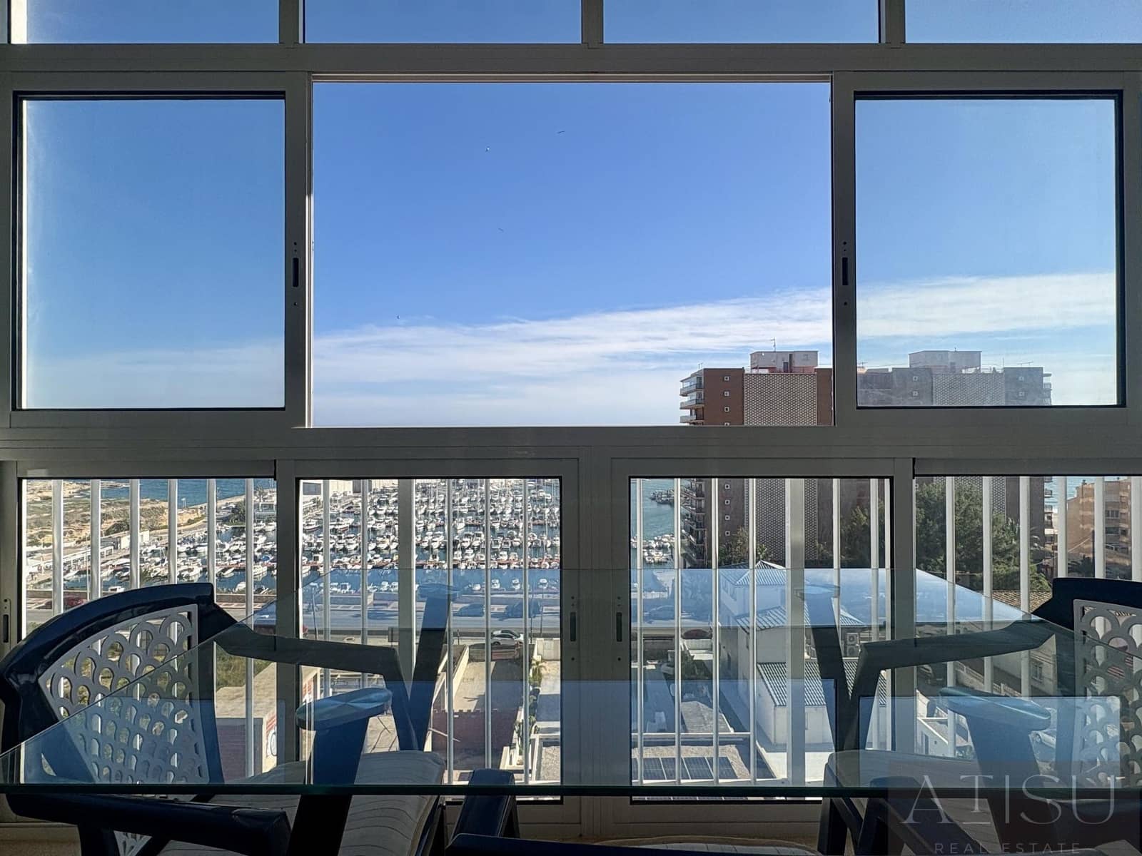 2 Zimmer Apartment zu vermieten in El Campello mit Garage - 1.400 € (Ref: 10049858)