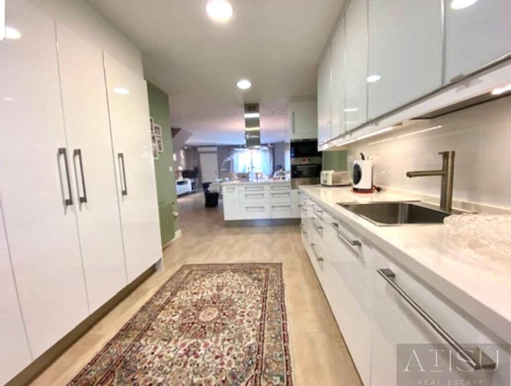 3 slaapkamer Villa te huur in Albir met zwembad garage - € 2.500 (Ref: 10070935)