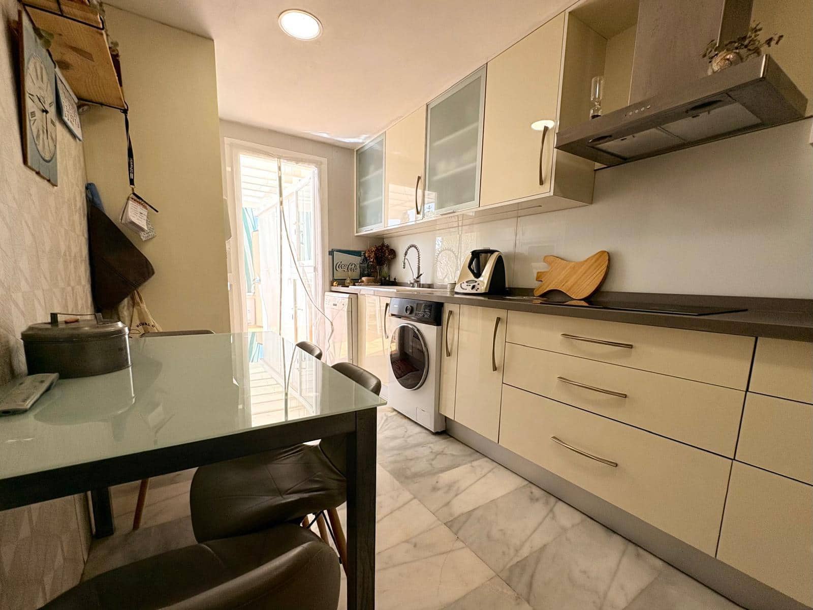 2 soverom Kjedet enebolig til salgs i Benidorm med svømmebasseng garasje - € 249 000 (Ref: 10171961)