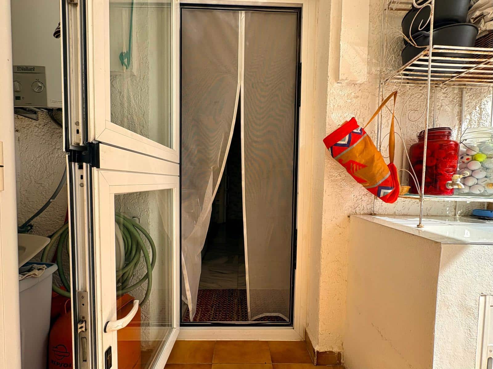 2 soverom Kjedet enebolig til salgs i Benidorm med svømmebasseng garasje - € 249 000 (Ref: 10171961)