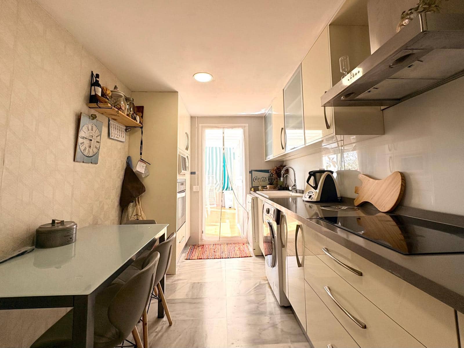 2 soverom Kjedet enebolig til salgs i Benidorm med svømmebasseng garasje - € 249 000 (Ref: 10171961)