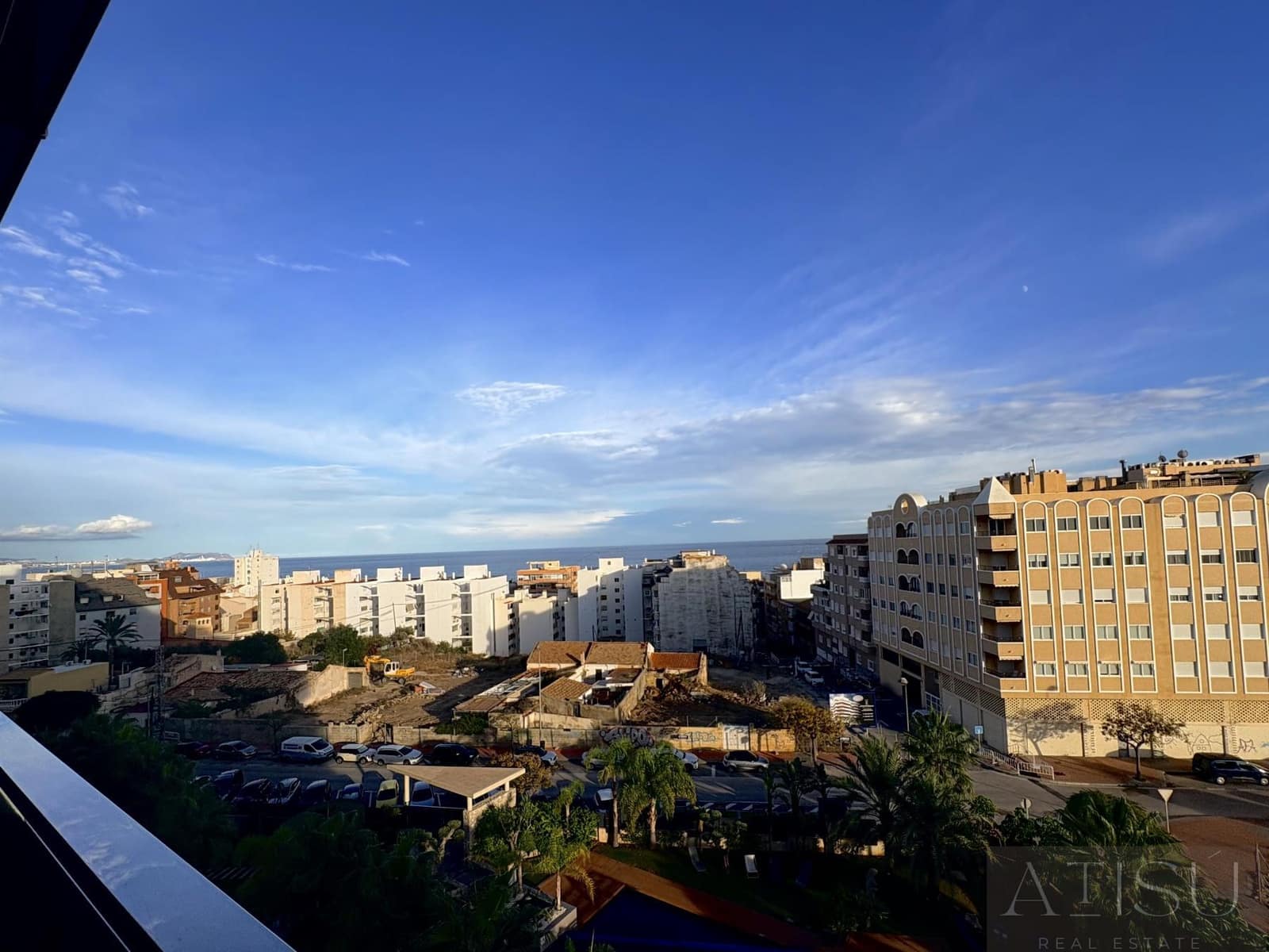 2 slaapkamer Flat te koop in El Campello met zwembad garage - € 477.000 (Ref: 10171962)