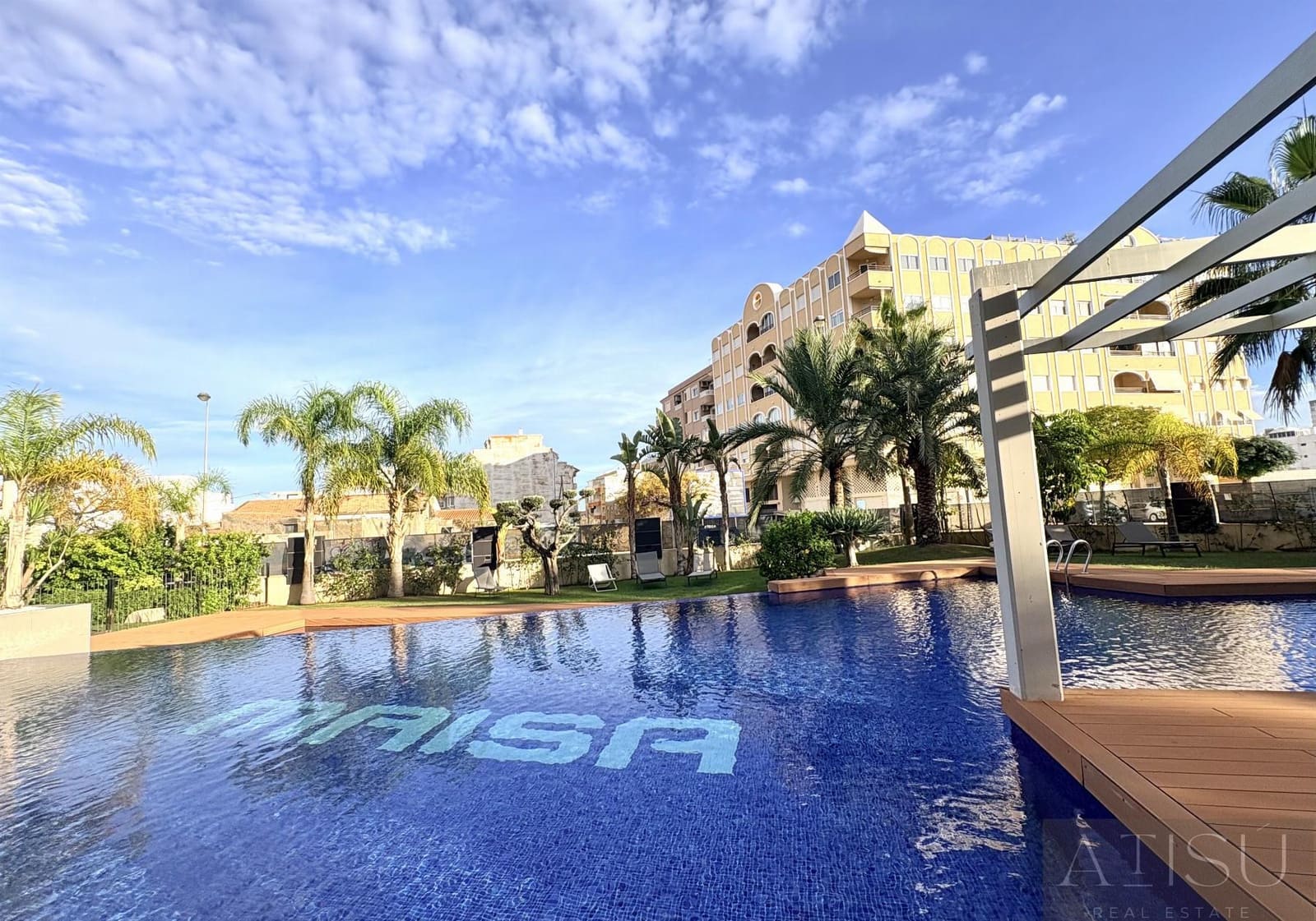 2 slaapkamer Flat te koop in El Campello met zwembad garage - € 477.000 (Ref: 10171962)