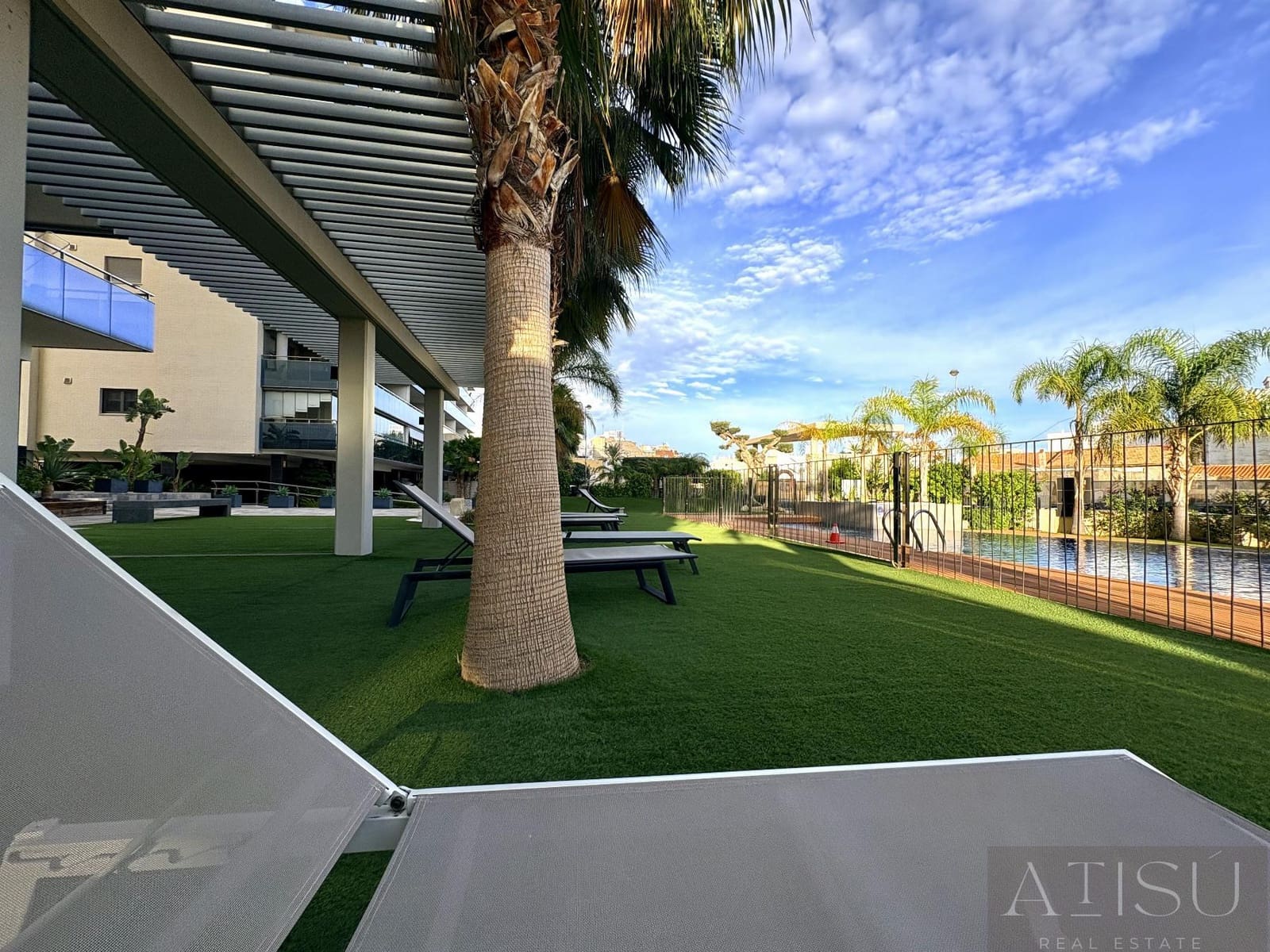 2 slaapkamer Flat te koop in El Campello met zwembad garage - € 477.000 (Ref: 10171962)