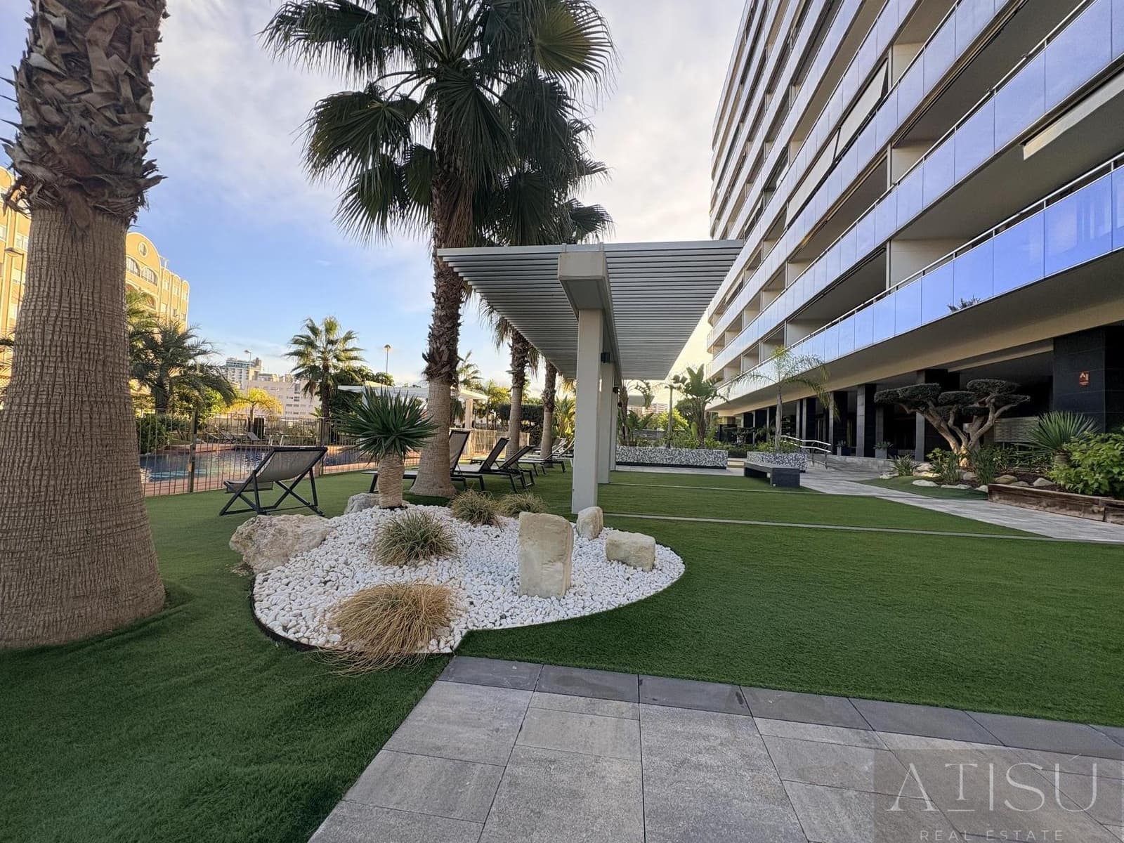 2 slaapkamer Flat te koop in El Campello met zwembad garage - € 477.000 (Ref: 10171962)