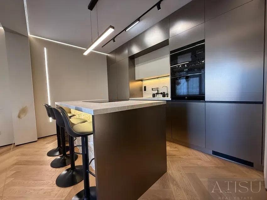 3 soveværelse Lejlighed til salg i Alicante by - € 620.000 (Ref: 10179621)