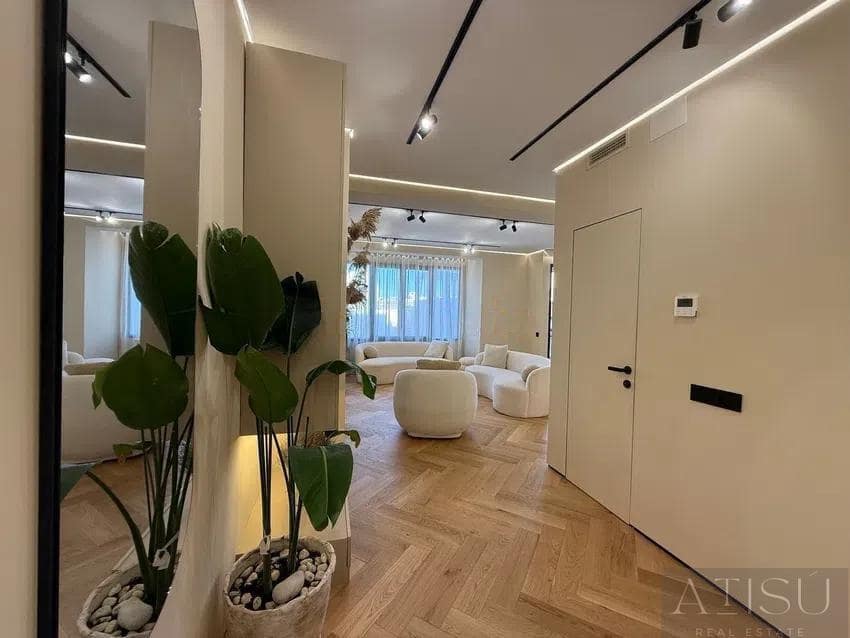 3 soveværelse Lejlighed til salg i Alicante by - € 620.000 (Ref: 10179621)