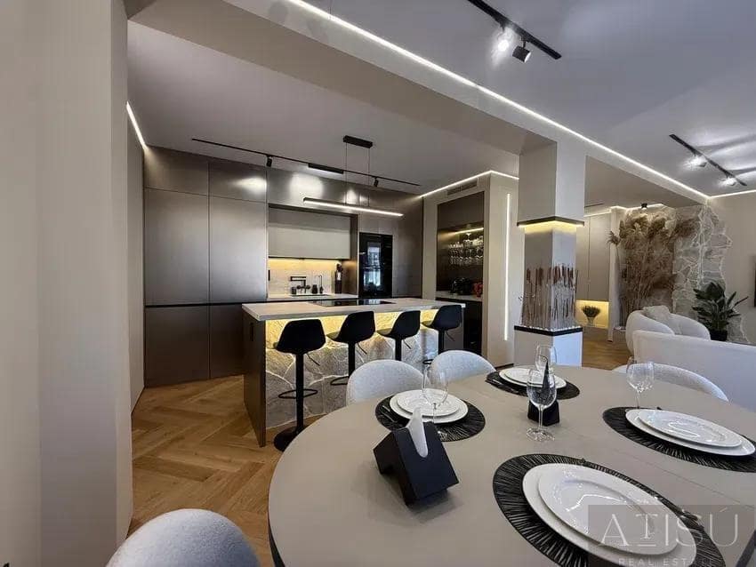 3 soveværelse Lejlighed til salg i Alicante by - € 620.000 (Ref: 10179621)