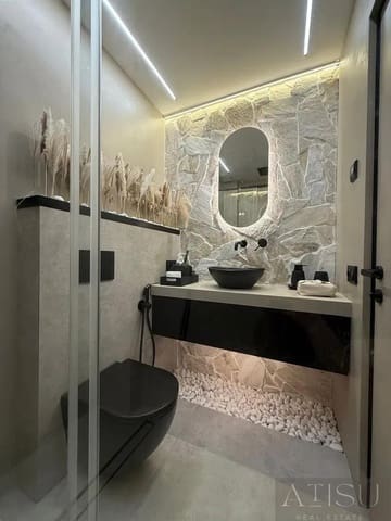 3 soveværelse Lejlighed til salg i Barrio del Centro, Alicante by - € 620.000 (Ref: 10179621)