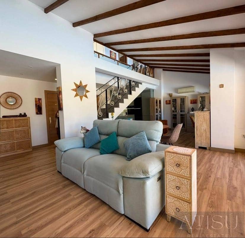 Chalet de 2 habitaciones en La Nucia en venta con piscina garaje - 420.000 € (Ref: 10179622)