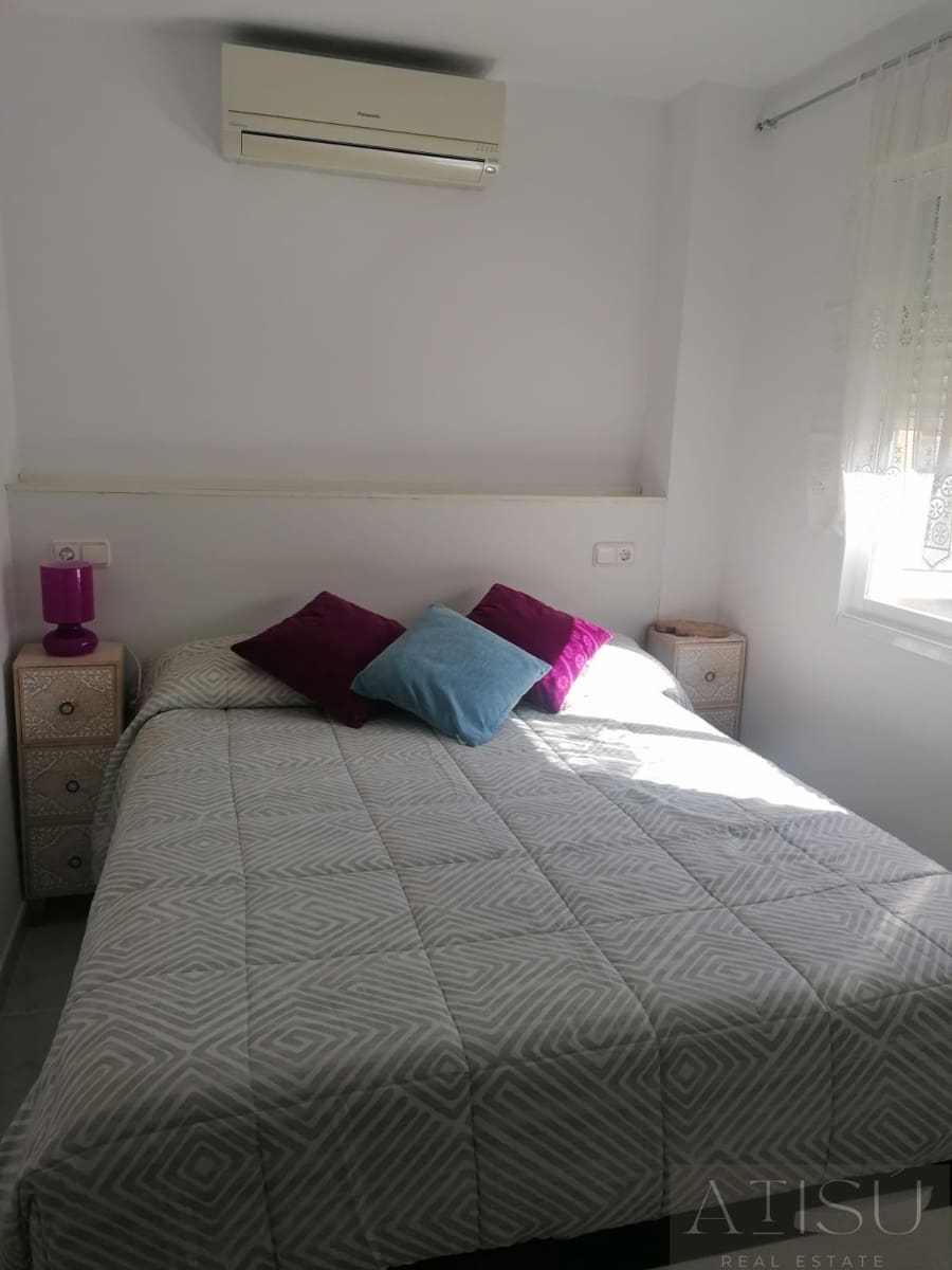 Chalet de 2 habitaciones en La Nucia en venta con piscina garaje - 420.000 € (Ref: 10179622)