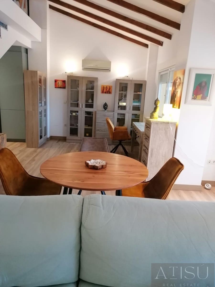 Chalet de 2 habitaciones en La Nucia en venta con piscina garaje - 420.000 € (Ref: 10179622)