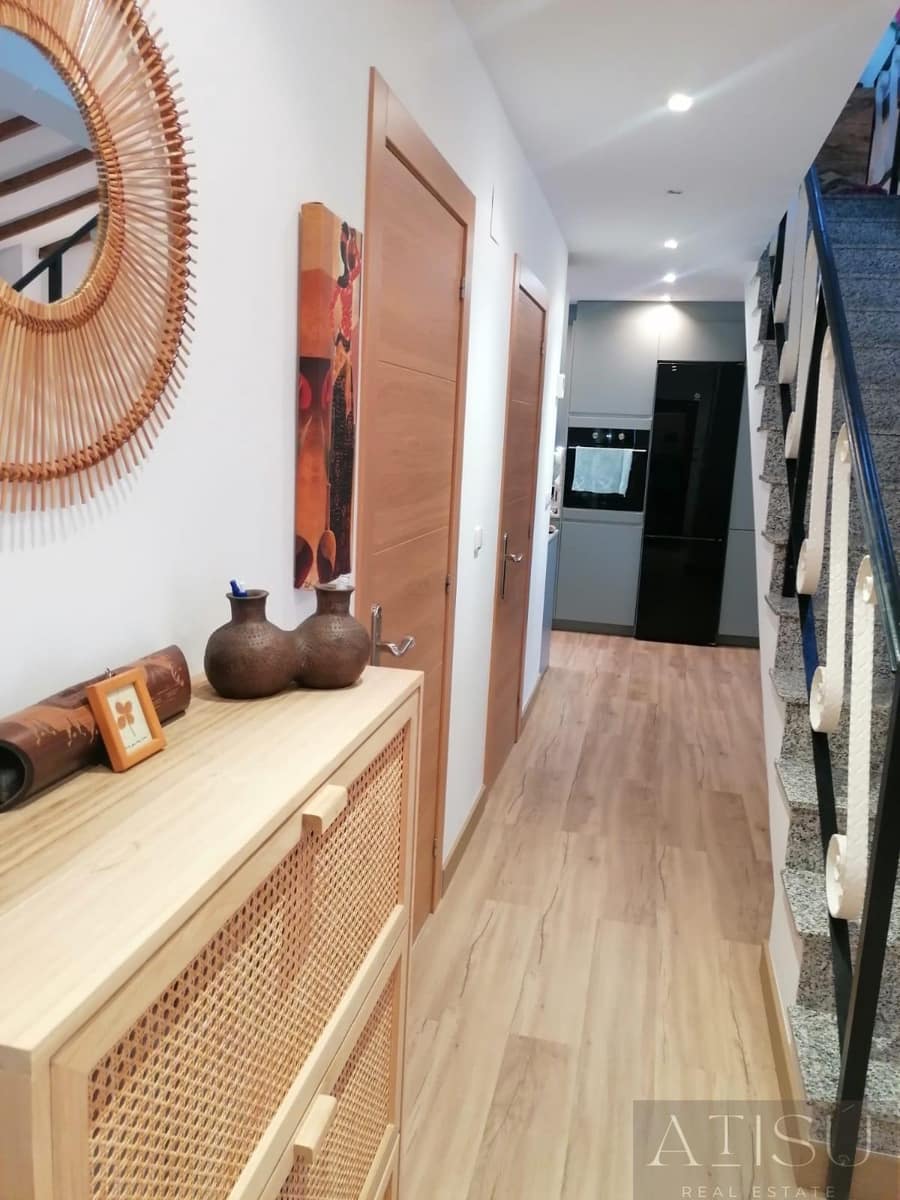 Chalet de 2 habitaciones en La Nucia en venta con piscina garaje - 420.000 € (Ref: 10179622)