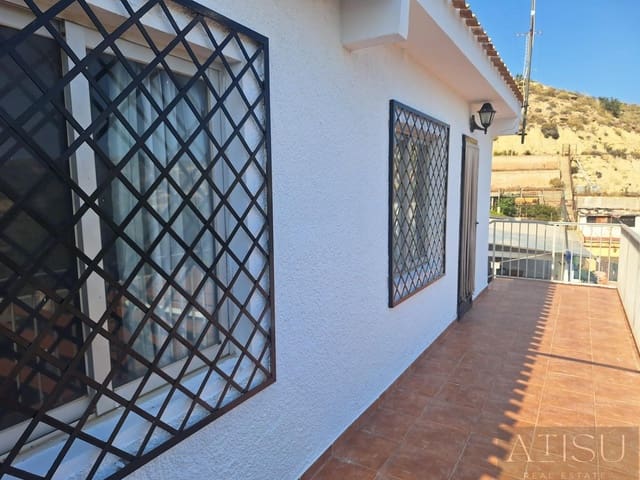 4 Zimmer Villa zu verkaufen in Venta Lanuza, El Campello mit Garage - 275.000 € (Ref: 10180638)