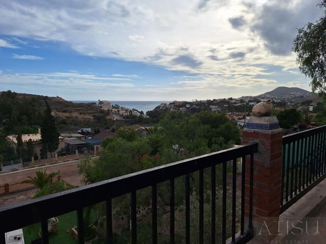 4 Zimmer Villa zu verkaufen in Venta Lanuza, El Campello mit Garage - 275.000 € (Ref: 10180638)