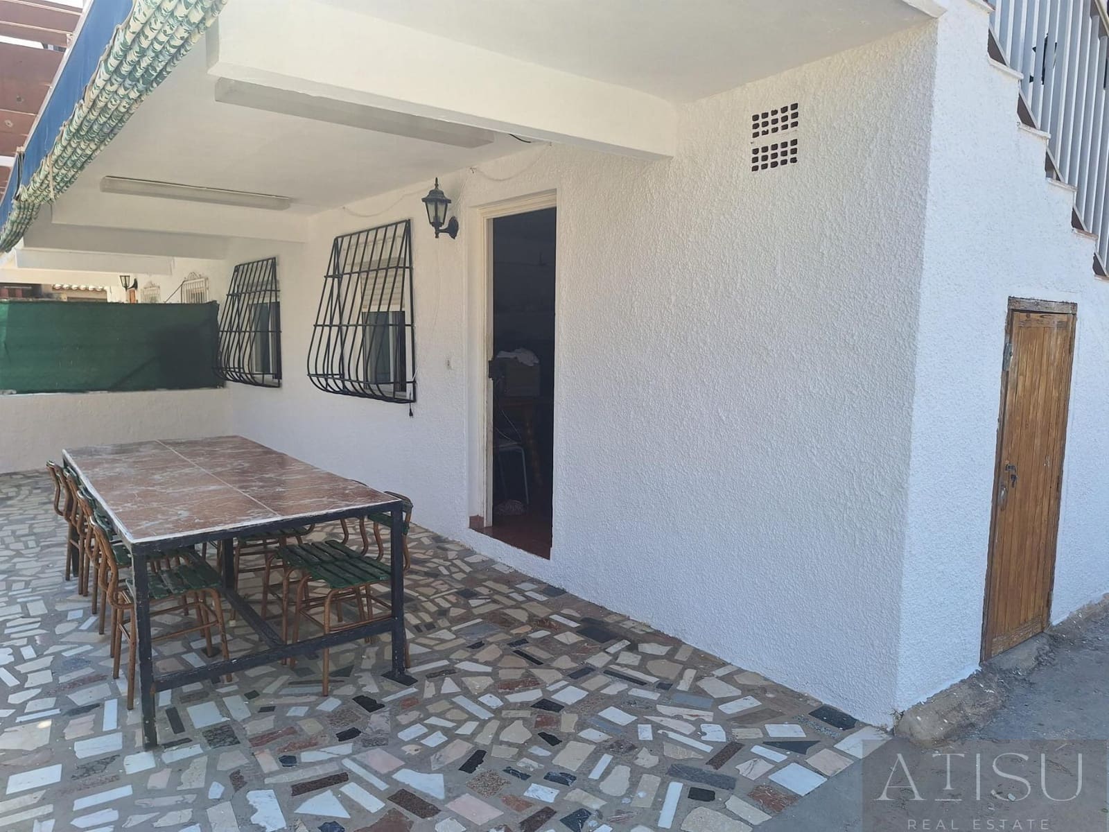 4 Zimmer Villa zu verkaufen in El Campello mit Garage - 275.000 € (Ref: 10180638)