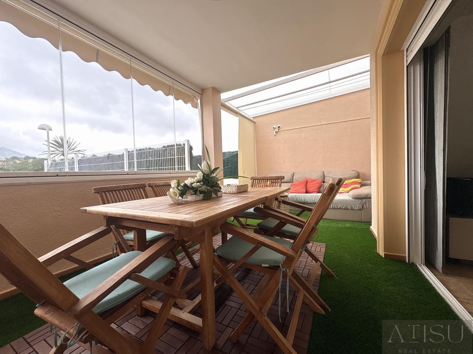 Pareado de 4 habitaciones en Calpe / Calp en venta con piscina garaje - 627.000 € (Ref: 9894811)