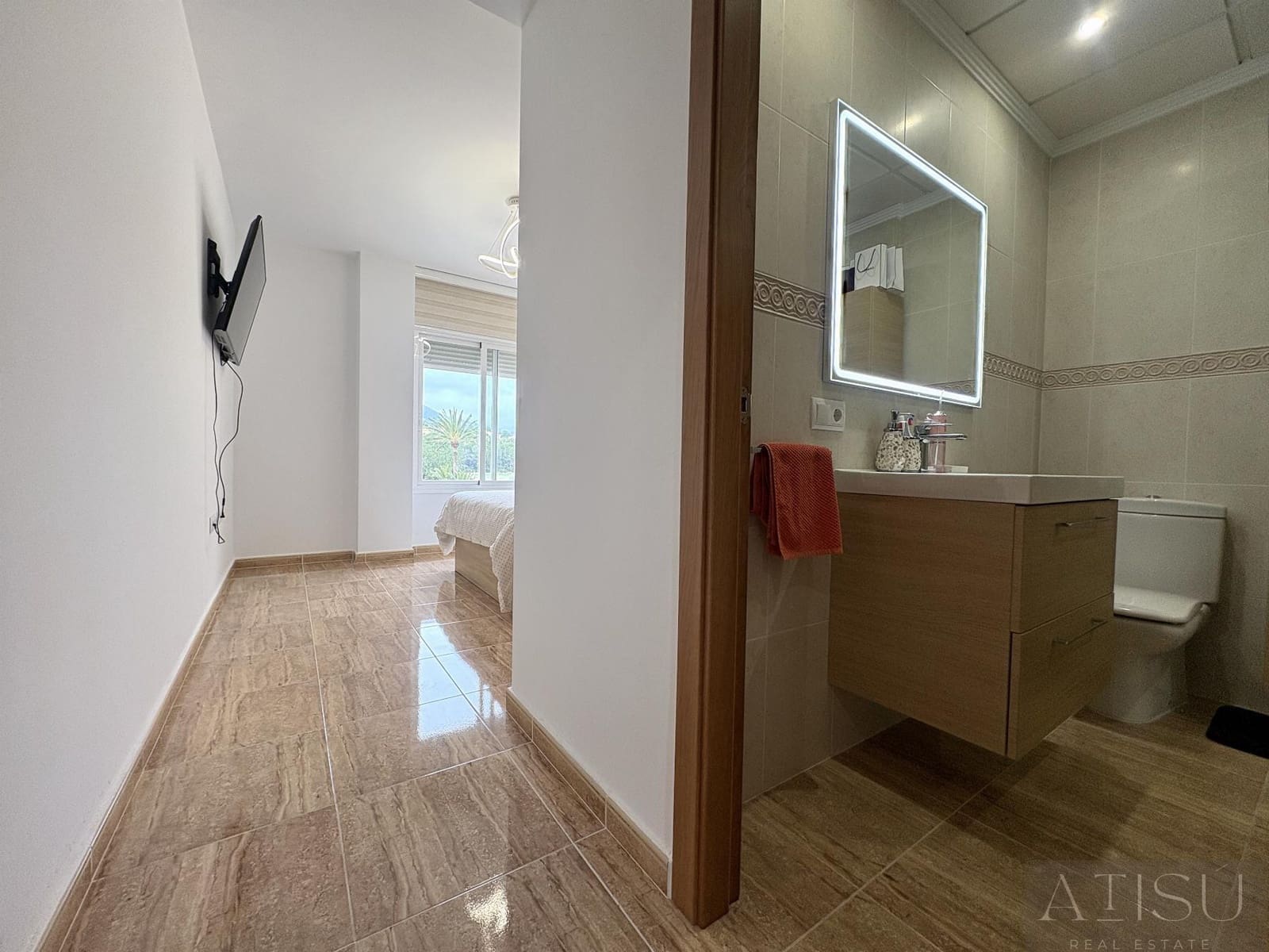 Pareado de 4 habitaciones en Calpe / Calp en venta con piscina garaje - 627.000 € (Ref: 9894811)
