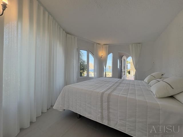 5 slaapkamer Villa te koop in Maryvilla, Calpe / Calp met zwembad garage - € 995.000 (Ref: 9894813)